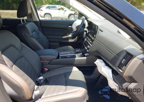 2025 Nissan Pathfinder Platinum Fwd from USA, damaged, VIN 5N1DR3DH8SC224770